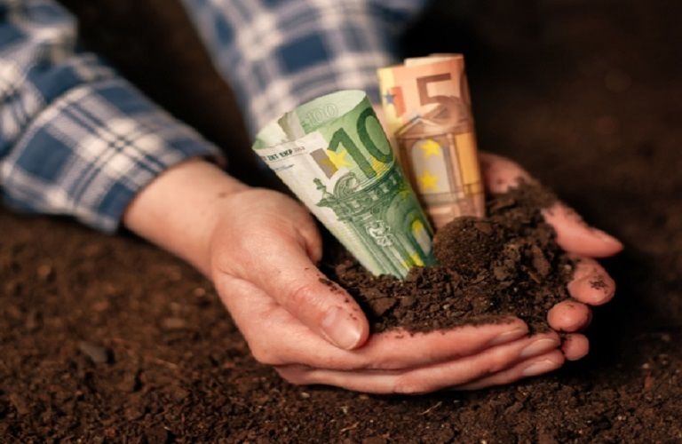 Ταμείο Μικροπιστώσεων: Δάνεια έως 25.000 ευρώ για γεωργικές εκμεταλλεύσεις και μεταποίηση | tovima.gr