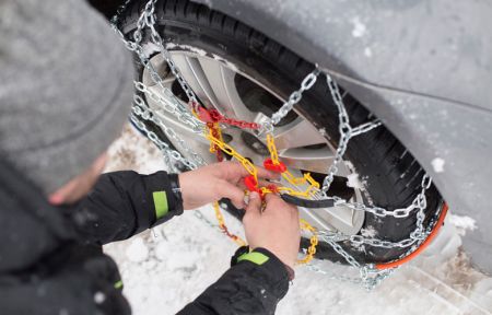 Υπ. Μεταφορών: Υποχρεωτικά εφοδιασμένα με αλυσίδες τα οχήματα από τον Οκτώβριο