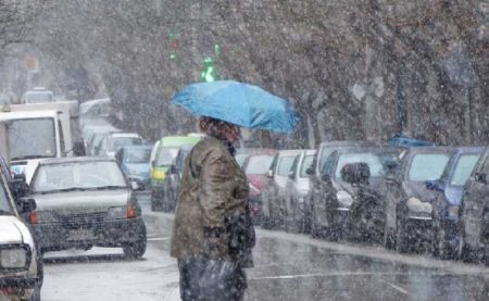 Σάκης Αρναούτογλου: Η ψυχρή εισβολή μπορεί να φέρει και χιόνι
