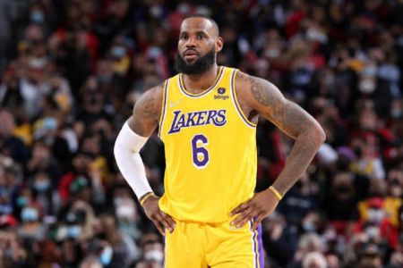 NBA: Έγραψε ιστορία ο Λεμπρόν με μοναδικό ρεκόρ