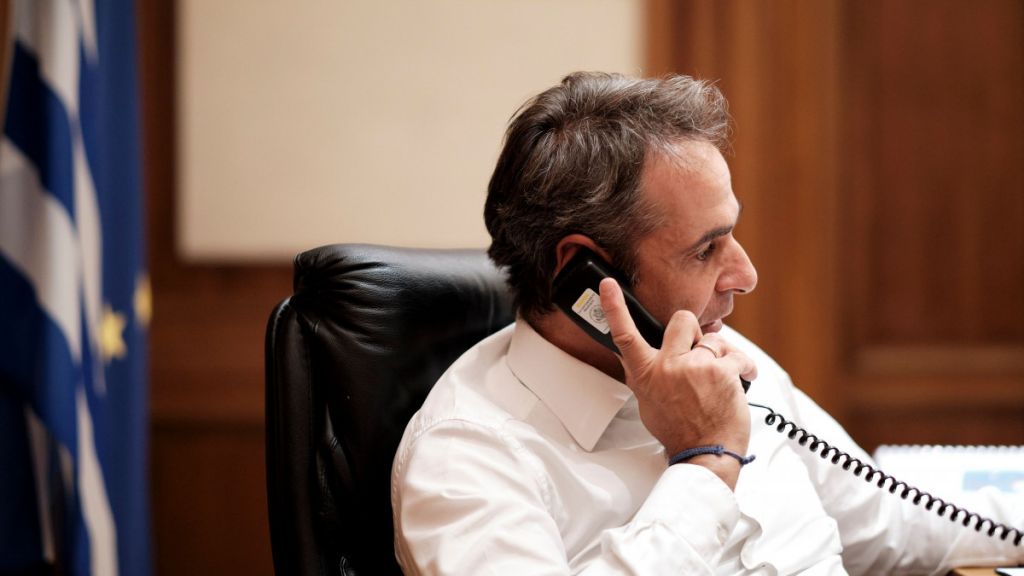 Ο Μητσοτάκης θα ενημερώσει τους πολιτικούς αρχηγούς για τη συνάντηση με τον Ερντογάν