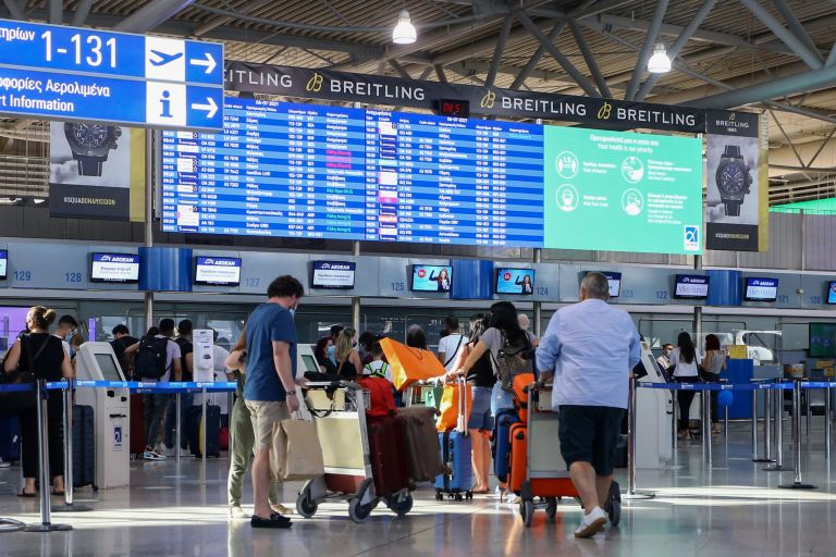 Passenger traffic at Greek airports in Jan-Feb 2022 show recovery from 2021 | tovima.gr