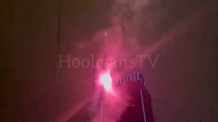 Ξύπνησαν την αποστολή της Μπαρτσελόνα με πυροτεχνήματα οι οπαδοί της Γαλατά