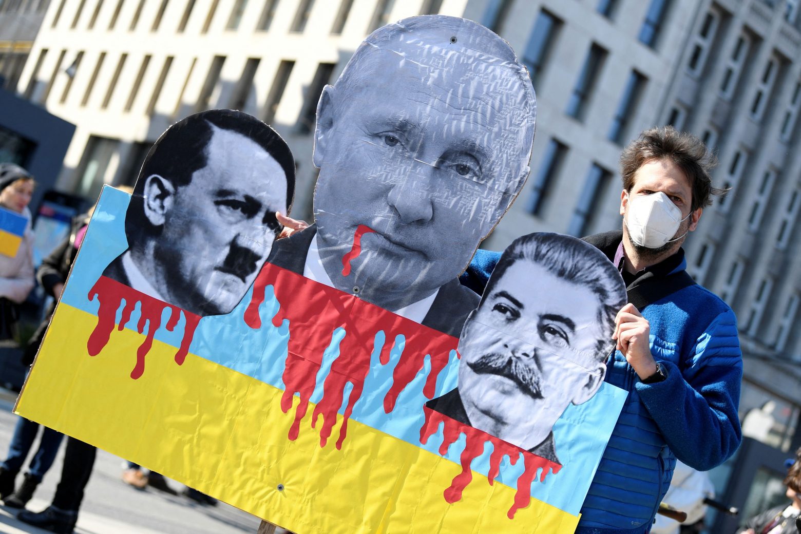 Πούτιν: Πώς θα μπορούσε να διωχθεί για εγκλήματα πολέμου;