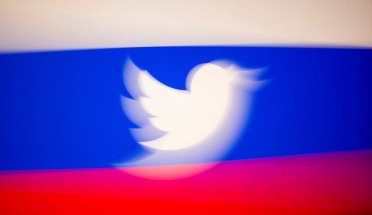 Η ΕΕ θέλει να πέσουν τα «προφίλ» της ρωσικής κυβέρνησης στα social media – Και το δικαίωμα στην πληροφόρηση; | tovima.gr