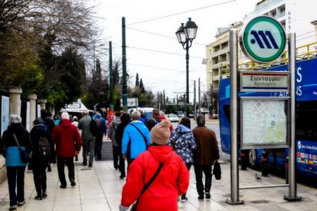 25η Μαρτίου: Πώς θα κινηθούν μετρό και τραμ την Παρασκευή