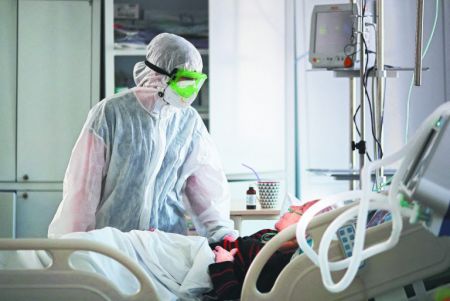 Κοροναϊός: 16.234 κρούσματα, 346 διασωληνωμένοι και 35 θάνατοι