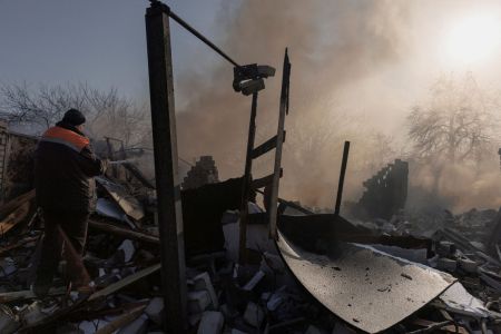 Ρωσία: Τι λέει για τις βόμβες φωσφόρου – Πυρά κατά Μπάιντεν