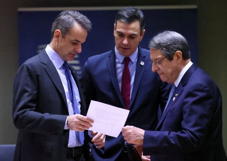 Σύνοδος Κορυφής: Άναψαν τα αίματα – Αποχώρησε οργισμένος ο Ισπανός πρωθυπουργός | tovima.gr