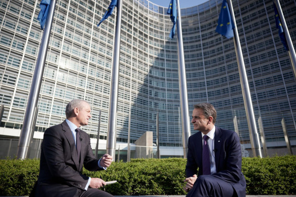 Μητσοτάκης σε CNN: Να επανεκτιμήσουμε τις προβλέψεις για τον ρυθμό ανάπτυξης των οικονομιών μας