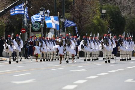 25η Μαρτίου: Κυκλοφοριακές ρυθμίσεις στην Αθήνα – Ποιοι δρόμοι θα κλείσουν για την παρέλαση