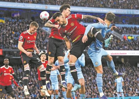 Ο «εμφύλιος» του Μάντσεστερ