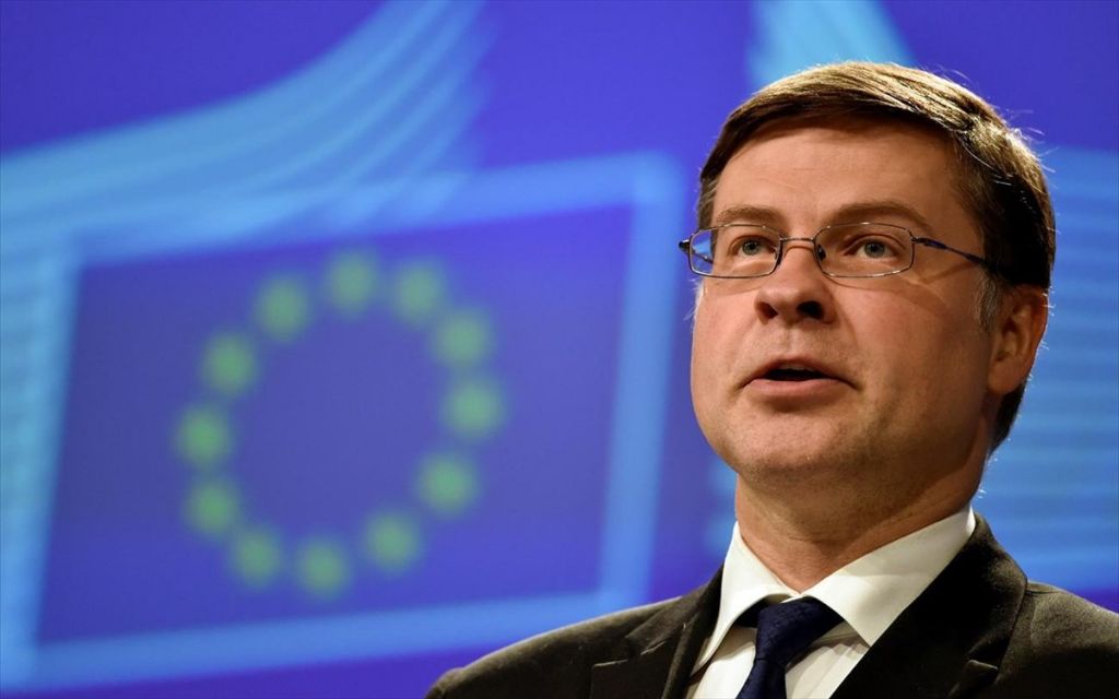 Βάλντις Ντομπρόβσκις στο ΒΗΜΑ: Πρέπει να σταματήσουμε τον Πούτιν στην Ουκρανία