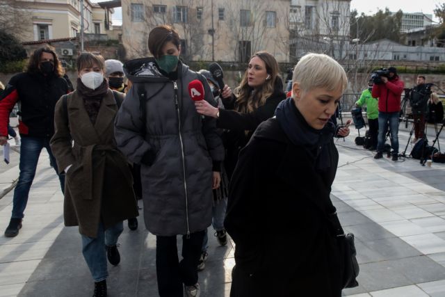 Πέτρος Φιλιππίδης: Ανέβηκαν οι τόνοι και διεκόπη η δίκη του – Σκληρές εκφράσεις στην αίθουσα