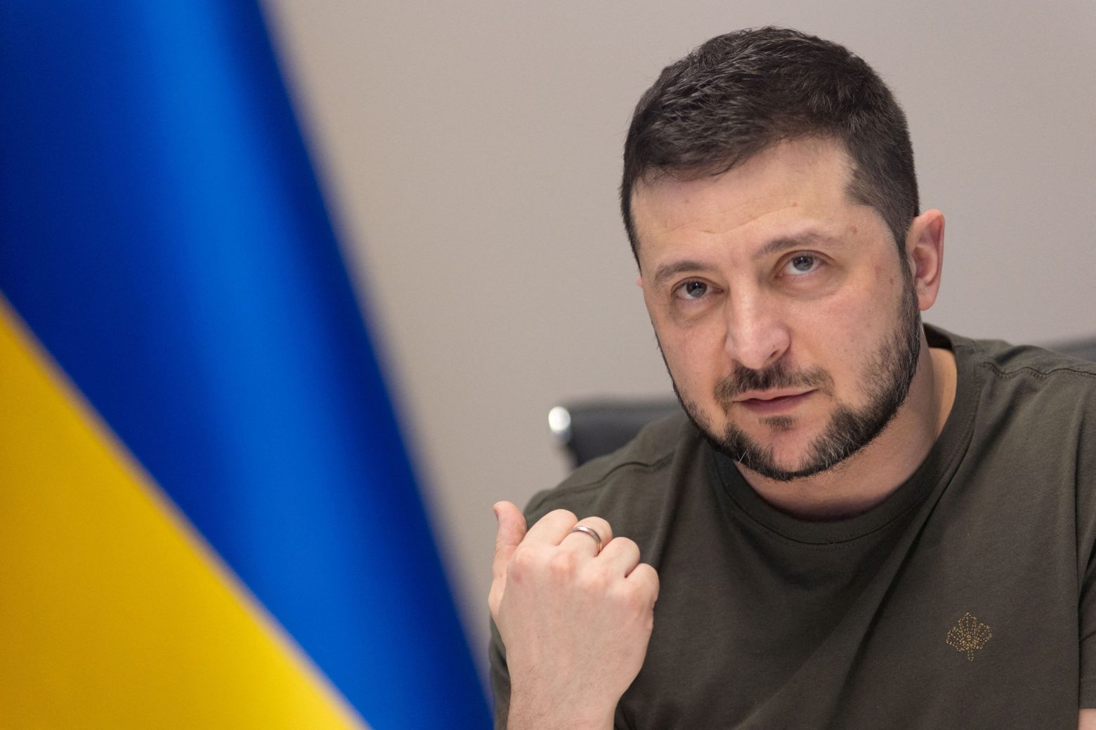 Ζελένσκι: Τέλος στις ειρηνευτικές διαπραγματεύσεις αν εξοντωθούν οι στρατιώτες μας στη Μαριούπολη