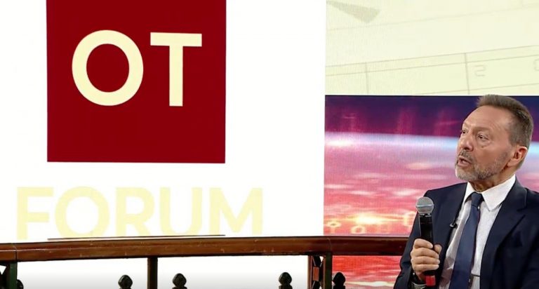 Ο Στουρνάρας, οι Τούρκοι και οι υπερπτήσεις στο Αιγαίο