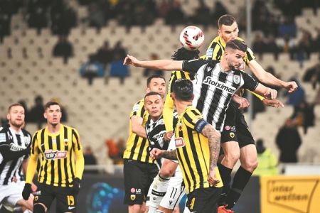 Ντέρμπι Δικεφάλωνκαι προπονητών