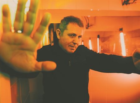 «Τα τραγούδια είναι τέχνη άμεσης δράσης»