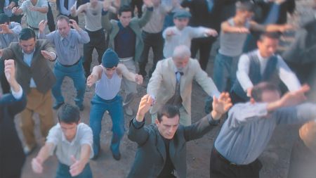 Με «σημαιοφόρο» την Ελλάδα