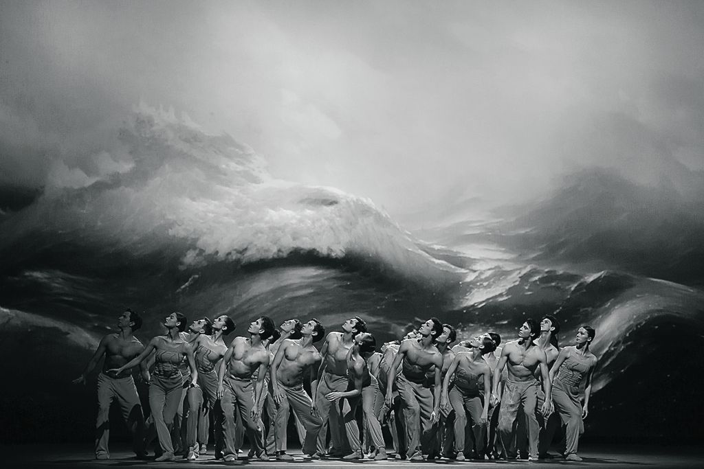 «Εμπόλεμη» τέχνη; Πυρομαχικά πολυτελείας;