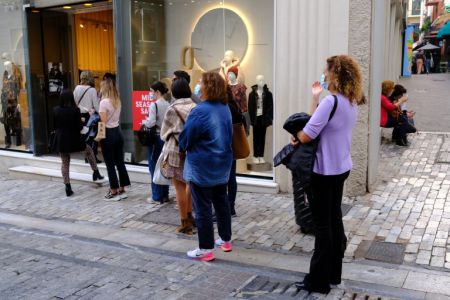 Πάσχα: Πως θα λειτουργήσουν τα καταστήματα – Η πρόταση του Εμπορικού Συλλόγου Αθηνών