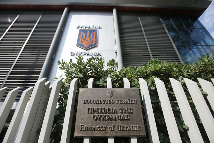 Ουκρανική Πρεσβεία: Ρωσική προπαγάνδα ότι το Τάγμα Αζόφ είναι παραστρατιωτική μονάδα