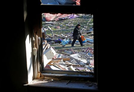 Πόλεμος στην Ουκρανία: Αναγκαστική αναδίπλωση ή ανάπαυλα η στροφή στο Ντονμπάς;