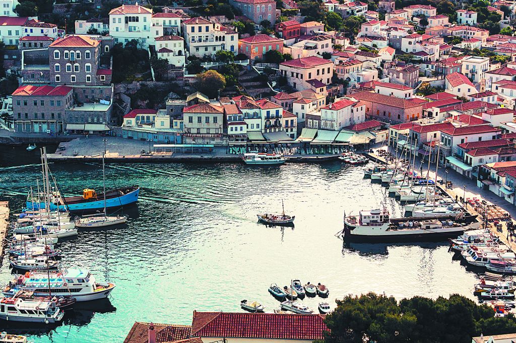 Τα πρώτα gatherings, το αυτοκίνητο του Ουσμάνοφ, τα γαϊδουράκια