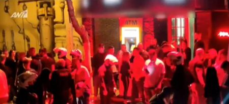 Πυροβολισμοί έξω από μπαρ στο Γκάζι
