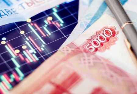 To colpo grosso των τραπεζών: Πώς βγάζουν χρήματα από τα ρωσικά ομόλογα