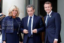 Γαλλία: Σαρκοζί στηρίζει  Μακρόν στον β’ γύρο των προεδρικών εκλογών | tovima.gr