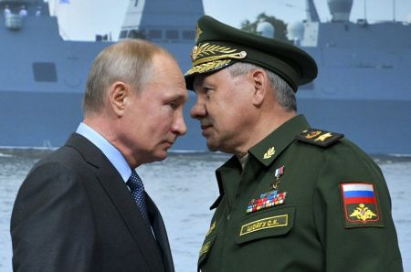 Ρωσία: «Καρδιακή προσβολή από μη φυσικά αίτια» υπέστη ο υπουργός Άμυνας