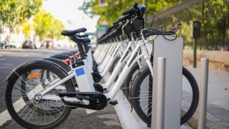 e-bikes: Θα εισβάλουν αθόρυβα; – Ολα όσα πρέπει να ξέρετε