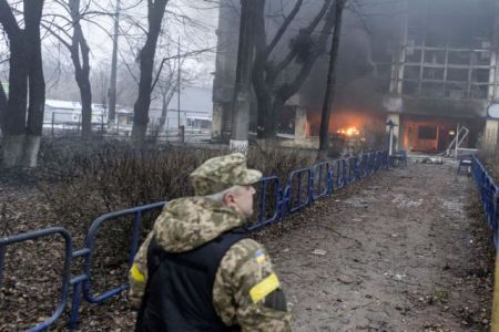 Ουκρανία: Πυραυλική επίθεση προκάλεσε ζημιές σε υποδομή στο Μπρόβαρι, κοντά στο Κίεβο