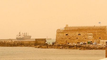 Κρήτη: Οι νοτιάδες «εκτόξευσαν» την θερμοκρασία στους 32°C