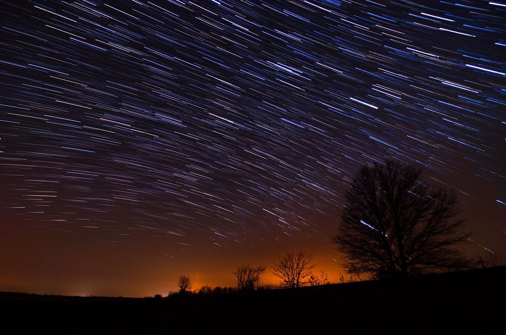 «Βροχή» από πεφταστέρια τη Μεγάλη Παρασκευή – Πότε θα γίνουν ορατά