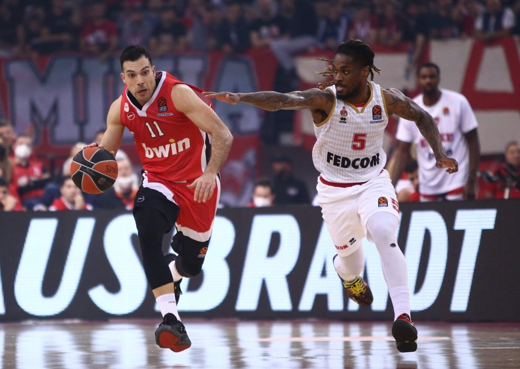 Συντριβή του Ολυμπιακού από τη Μονακό (72-96)