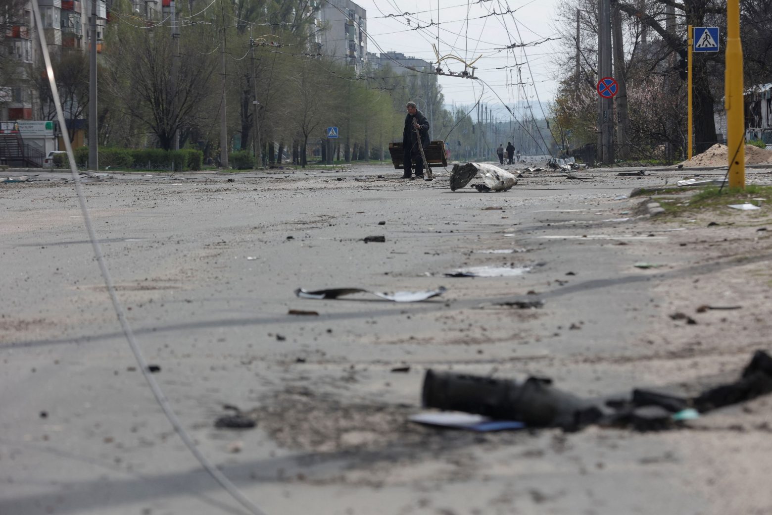 Πόλεμος στην Ουκρανία: Νεκροί άμαχοι από βομβαρδισμούς στο Λουγκάνσκ