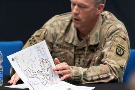 Πολωνία: Αρματα μάχης στην Ουκρανία