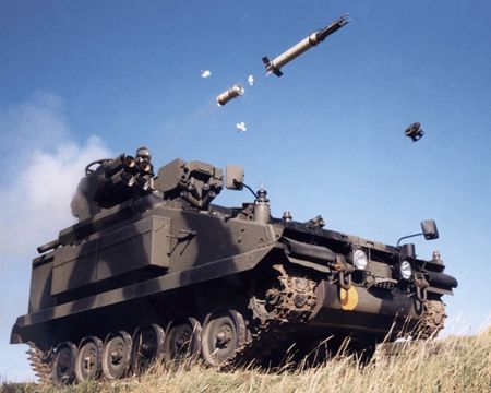 Βρετανία: Αποστολή θωρακισμένων οχημάτων στην Ουκρανία