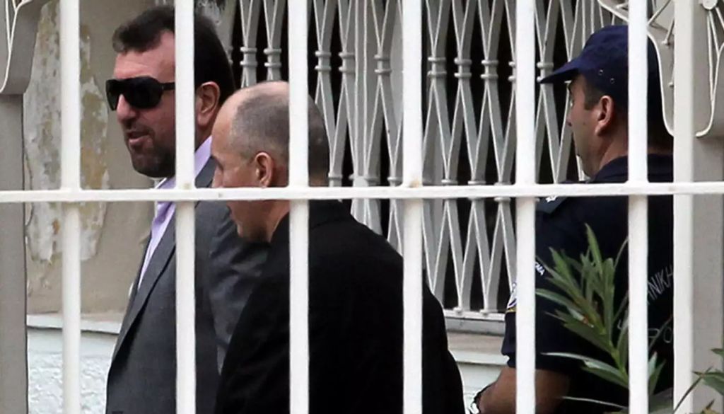 Γιάννης Σκαφτούρος: Βίος και Πολιτεία του «Θείου Τζο»