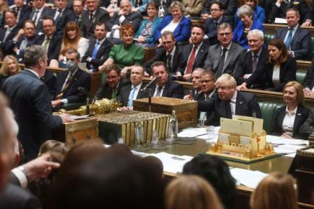 Βρετανία: Σκάνδαλο με βουλευτή που παρακολουθούσε πορνό μέσα στο Κοινοβούλιο