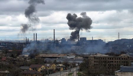 Ουκρανία: Ρωσικοί βομβαρδισμοί σε νοσοκομείο του Αζοφστάλ