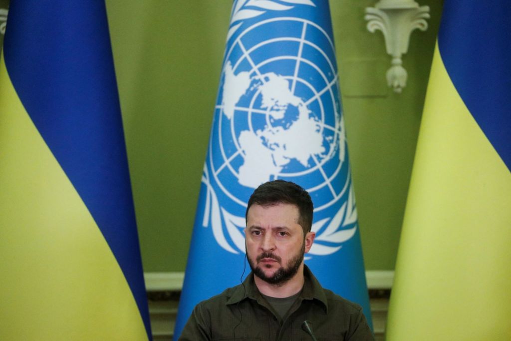 Ζελένσκι: Μεγάλος κίνδυνος να σταματήσουν οι συνομιλίες με τη Ρωσία