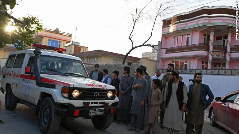 Αφγανιστάν: Τουλάχιστον 50 νεκροί από την ισχυρή έκρηξη σε σουνιτικό τζαμί στην Καμπούλ