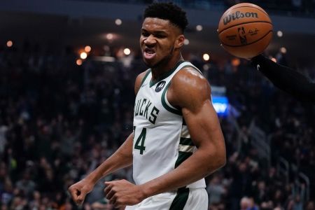 NBA: Τα ζευγάρια των ημιτελικών σε ανατολική και δυτική περιφέρεια