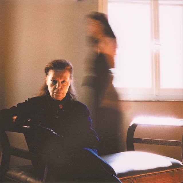 «Δεν ξέρω ποια πραγματικά είμαι»