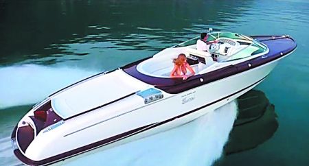 Επιστροφή με parties και ιδιωτικά δείπνα…