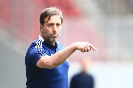 Μαρτίνς: «Επρεπε να το τελειώσουμε νωρίτερα…»