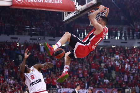 LIVE: Ολυμπιακός – Μονακό